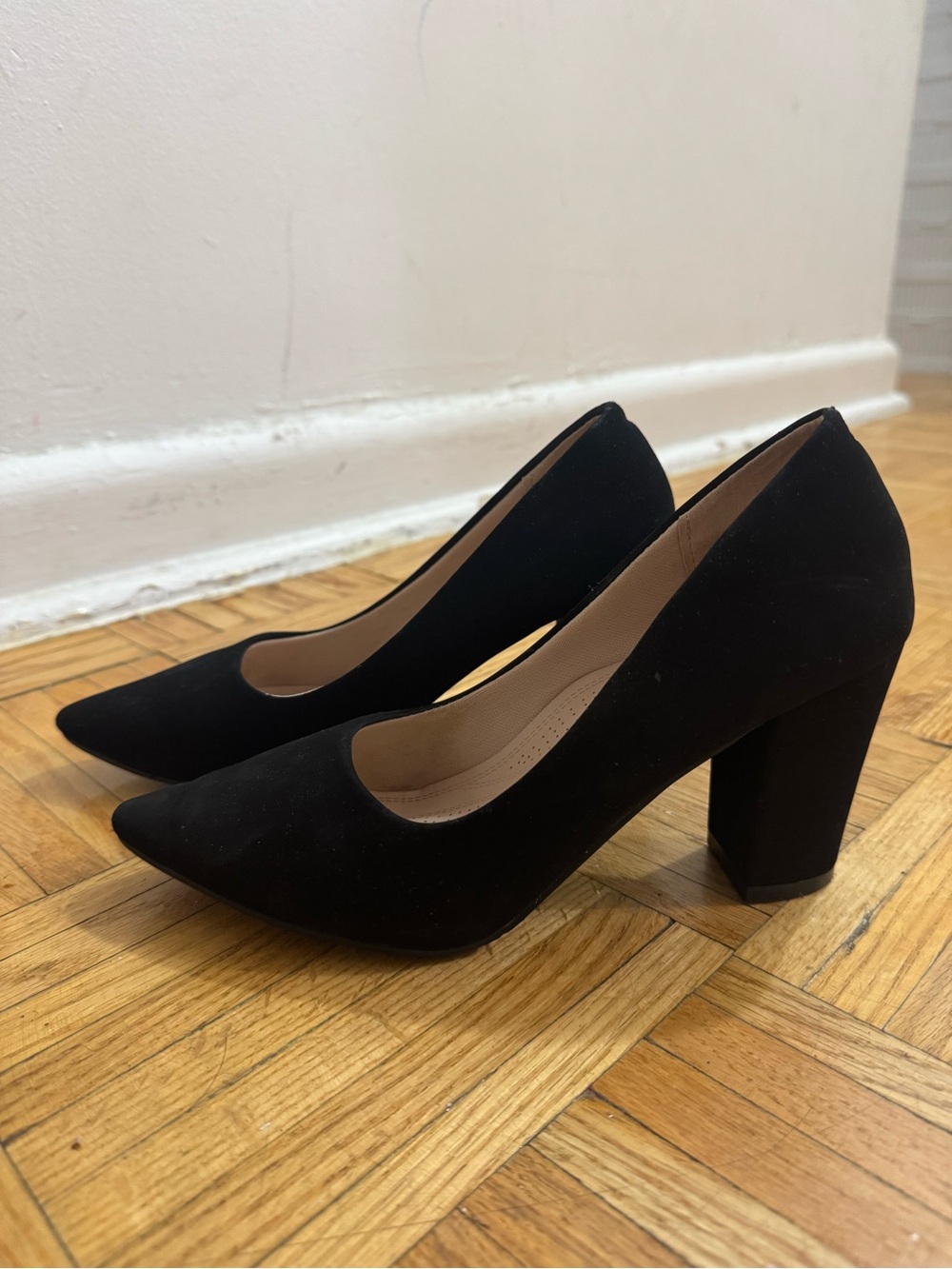 Forever 21 Black Pointed-Toe Block Heel Pumps